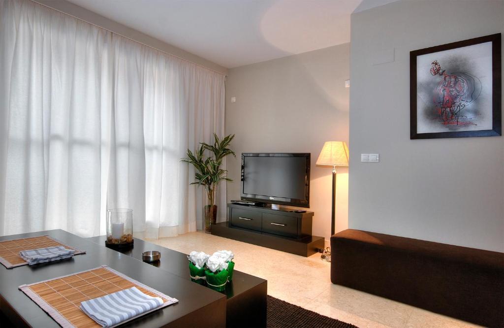 Apartamentos Fuencarral Luxury Madrid Værelse billede